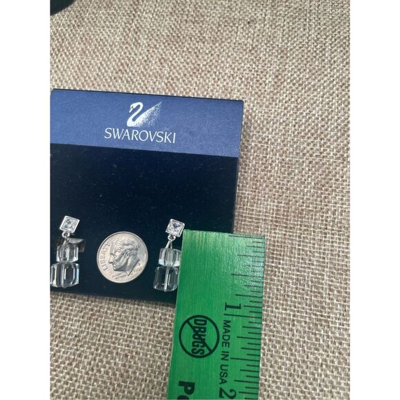 Swarovski Clip-On Crystal Earrings – Clear Cube Drop Beautiful - Picture 5 of 6